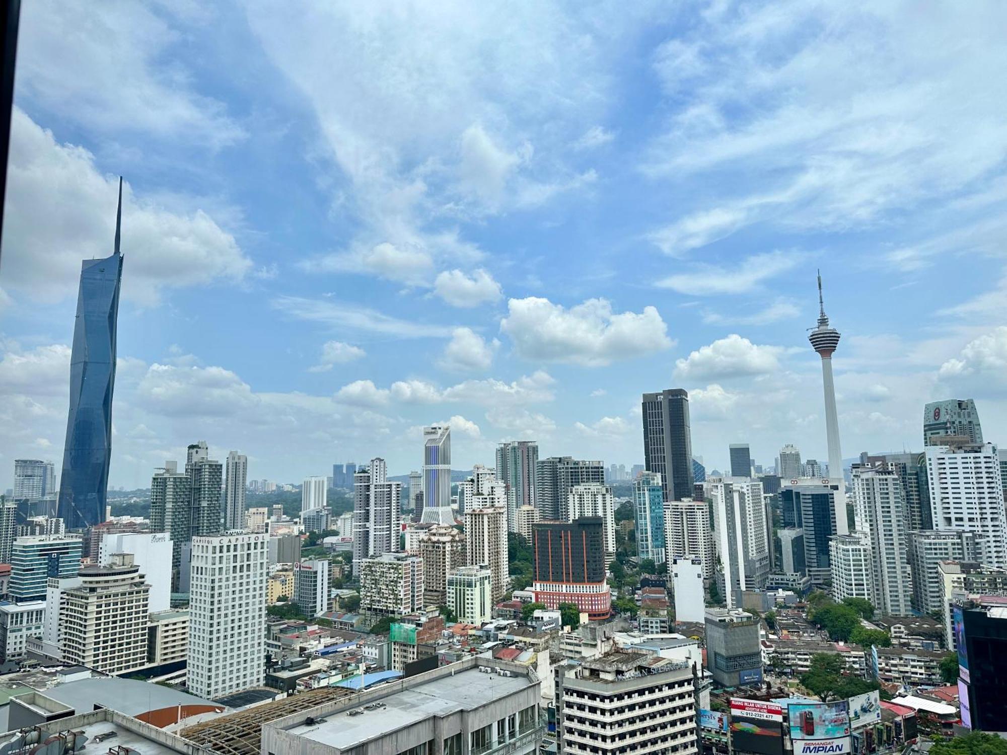 Eaton Service Apartment At Klcc กัวลาลัมเปอร์ ภายนอก รูปภาพ